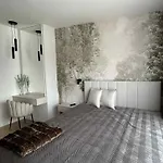 Greeneri Park Apartment