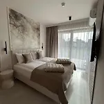 Apartment Greeneri Park *