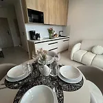 Apartment Greeneri Park *