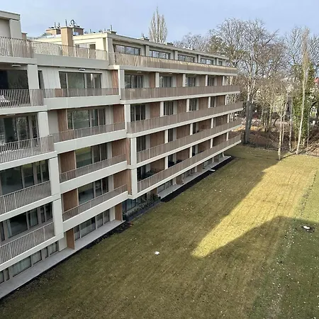 Greeneri Park Apartman